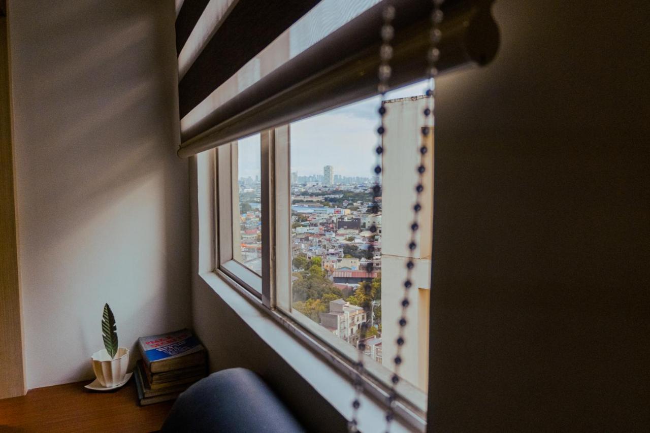 Yong'S Place At Isabelle De Valenzuela Manila Ngoại thất bức ảnh
